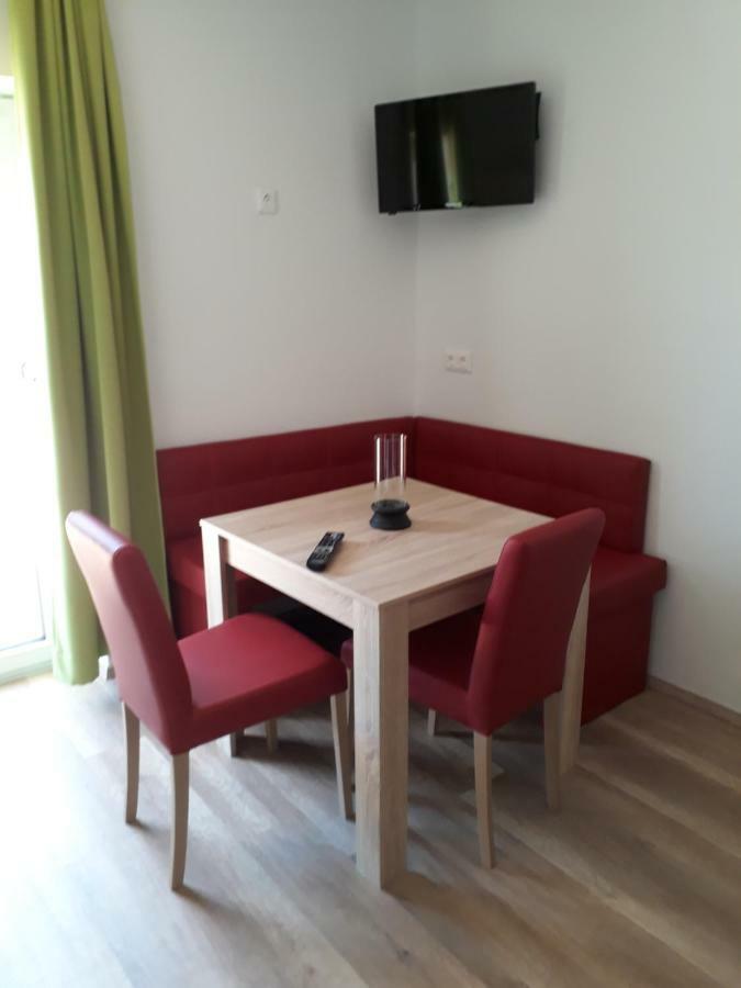 Appartements Bleistattblick Штайндорф-ам-Оссіахер-Зе Екстер'єр фото
